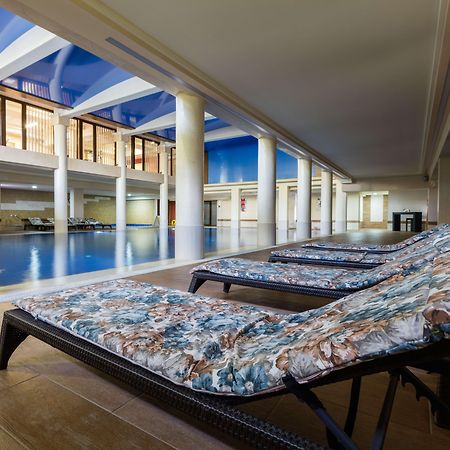 Primoretz Grand Hotel & Spa Burgas Bagian luar foto The spa at The Dorchester